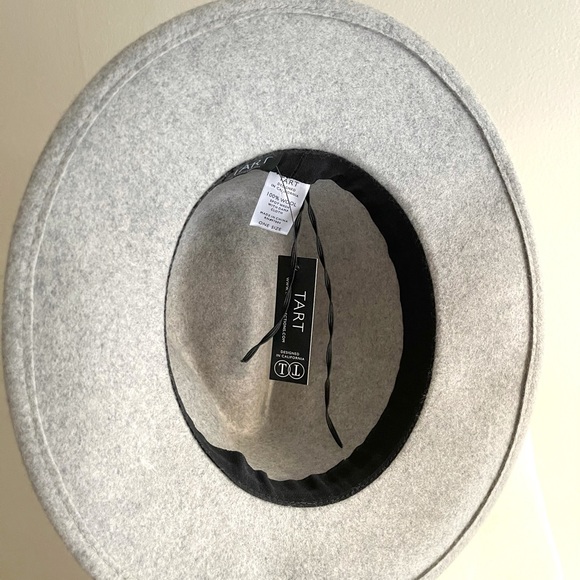 TART - hat - Picture 4 of 5